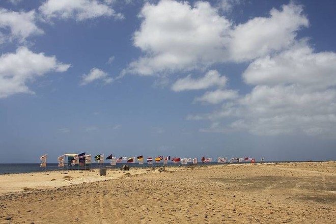 Ponta Preta still and flat - 2008 Cabo Verde PWA World Cup Day 5 ©  John Carter / PWA http://www.pwaworldtour.com